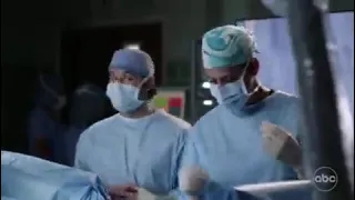 Grey's Anatomy 18x03 Meredith and Addison Operate Together