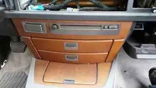 BMW 745 750 - Dash CD/Tuner Module & Storage Trays Removal