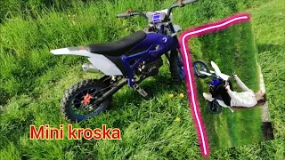 Minicross, mini kroska ukázka jízdy, značka Mini Rocket