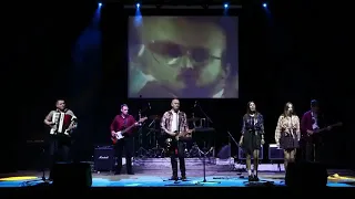 Гурт " Dr. TIME BAND " завёў залу сваёй арыгінальнай кавер-версіяй папулярнай песні 70-х гадоў