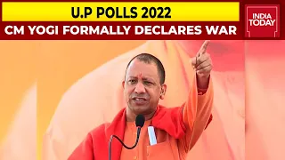 PM Modi's U.P 'Engine' Shifts Into Top Gear In U.P As CM Yogi Files For Nomination | NewsTrack