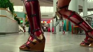 wonder woman mall fight scene in hindi