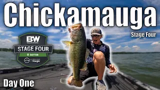 30LBS of Bass in 30 MINUTES! MLF Stage 4 - Lake Chickamauga, TN - Day 1