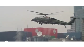 Marine One fly-by and landing, with President Obama