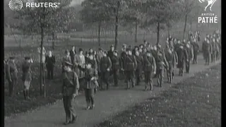 Rifle regiments on parade in somewhere in Britain (1940)