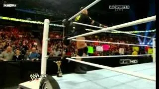WWE RAW 13/12/10 Part 5/13 (HQ)