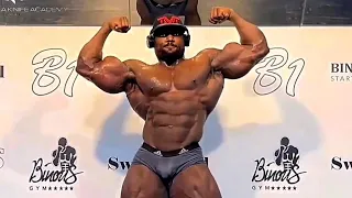 The FUTURE of the Mr OLYMPIA is Aesthetics??? 🤔 #bodybuilding #mrolympia #ifbb