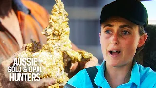 Small Time Prospector Tries To Find Enough Gold To Cover $30,000 Debt | Aussie Gold Hunters