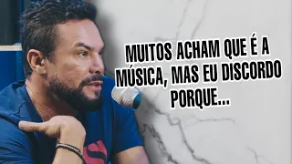 O QUE É MAIOR: “A MÚSICA” ou “O ARTISTA”? | Felipe Duram responde - Pod Prosa