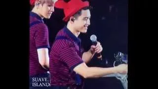 EXO FANCAM EXOluXion in Tokyo Dome 8/11/2015 day 3