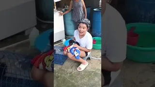 ATE BATANG PAKAIN KAMI NG HAPUNAN