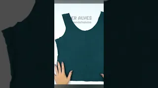 Ideia Genial para Customizar Blusa de Malha em Regata Feminina