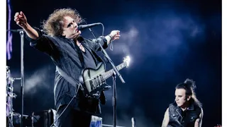 THE CURE  -- Live at Fiddlers Green