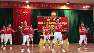 CLB ZUMBA Phúc Cẩm _ Chiếc Khăn Piêu