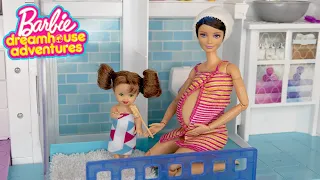 MY NIGHT ROUTINE AS A PREGNANT MOM! - Pregnant Doll Night Routine /   Dad Doll Builds Baby Crib!