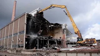 Caterpillar 385C UHD High Reach Demolition - Van Loo Projects