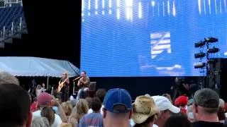 Dave Matthews & Tim Reynolds - Where Do You Go? - Farm Aid 2011 Kansas City, KS