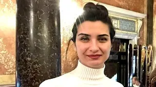 ¡TUBA BÜYÜKÜSTÜN HA LOGRADO UN ÉXITO SIGNIFICATIVO INSPIRANDO A MUJERES DURANTE 4 AÑOS!