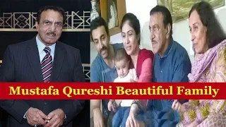 Mustafa Qureshi with his Family