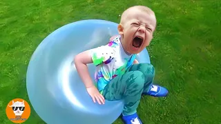 Funny First Baby Trouble with Balloon Pop - Funny Baby Videos | Just Funniest