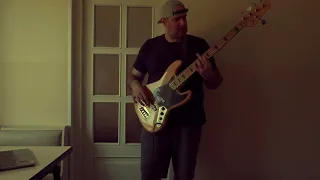 Papa Roach - "Getting Away With Murder" - Bass Cover