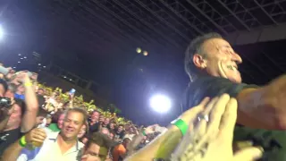 2014-01-29 - Bruce Springsteen - Cape Town Bellville Velodrome - Crowd Surfing