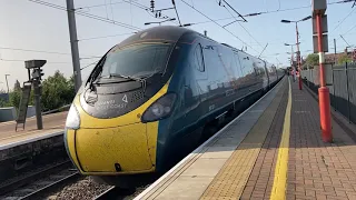 Trains at Wigan North Western, WCML 20/9/20