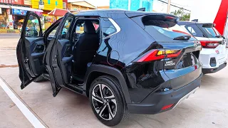 2024 Toyota Yaris Cross 1.5L - Luxury Small SUV | Black Color First Look!