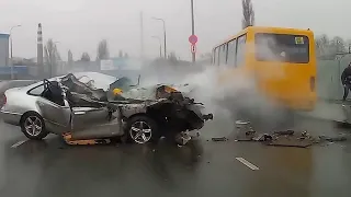 Жесткие Аварии и ДТП. Подборка на видеорегистратор за 2023 #131 | идиоты на дороге | idiots in cars