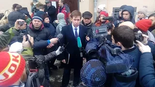 Адвокат Илья Новиков после приговора подзащитному Диме Борисову