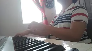 Practicing Liszt's La Campanella (Grandes Études de Paganini)