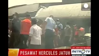 Авиакатастрофа в Индонезии  военный самолет упал на жилой квартал