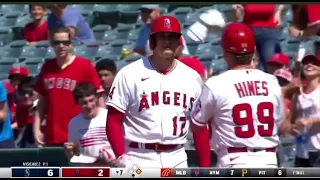 Shohei Ohtani shows off his speed