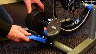 Instructievideo - Het instellen van en aankoppelen aan de Tacx Blue Twist-fietstrainer