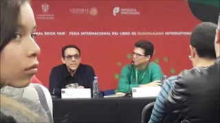 Presentación Manos de lumbre   Alberto Chimal con Edmundo Paz Soldán