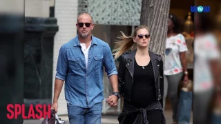 WOWtv -  Bar Refaeli is Pregnant With Second Child