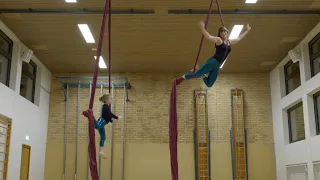 Aerial Silks Act  -  Mum & Daughter