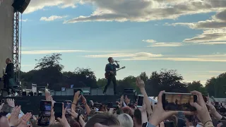 Fall Out Boy - Irresistible LIVE! At Bellahouston Park, Glasgow (Hella Mega Tour)