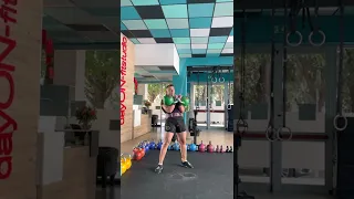 Jerk 22+22 kg, 10 minuti, 100 ripetizioni