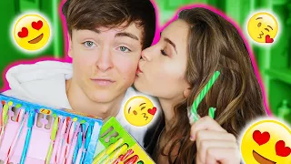 CANDY CANE KISSING CHALLENGE WITH MY BOYFRIEND!! // JACK AND GAB