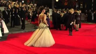 Helen McCrory at 'Skyfall' Royal World Premiere at Royal ...