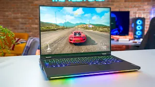 Lenovo Legion Pro 7i Gen 8 TESTED - Best Gaming Laptop of 2023?!