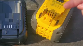 Dewalt Battery Won't Charge / Charger Has No Lights Simple Fix
