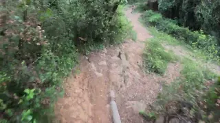 GRABANDO CON LA GO PRO BAJADA DE MTB