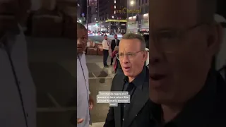 Tom Hanks swears at FANS when they Knocking Rita Wilson Over #shorts