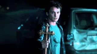 Fright Night | Thats A Big Cross