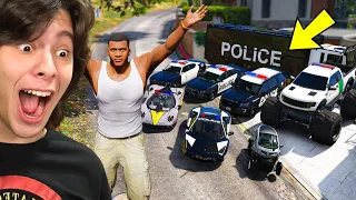 COLECIONANDO CARROS DA POLICIA NO GTA 5!! (Incrível)