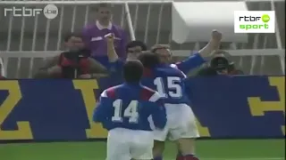 Brilliant goal by Jean-Pierre Papin against Belgium (1992)