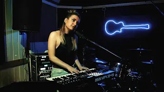 FLUIDIA - Éjszaka van (Esti Kornél cover) | studio session