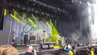 Pulled Apart By Horses at Millennium Square in Leeds on 22 July 2016